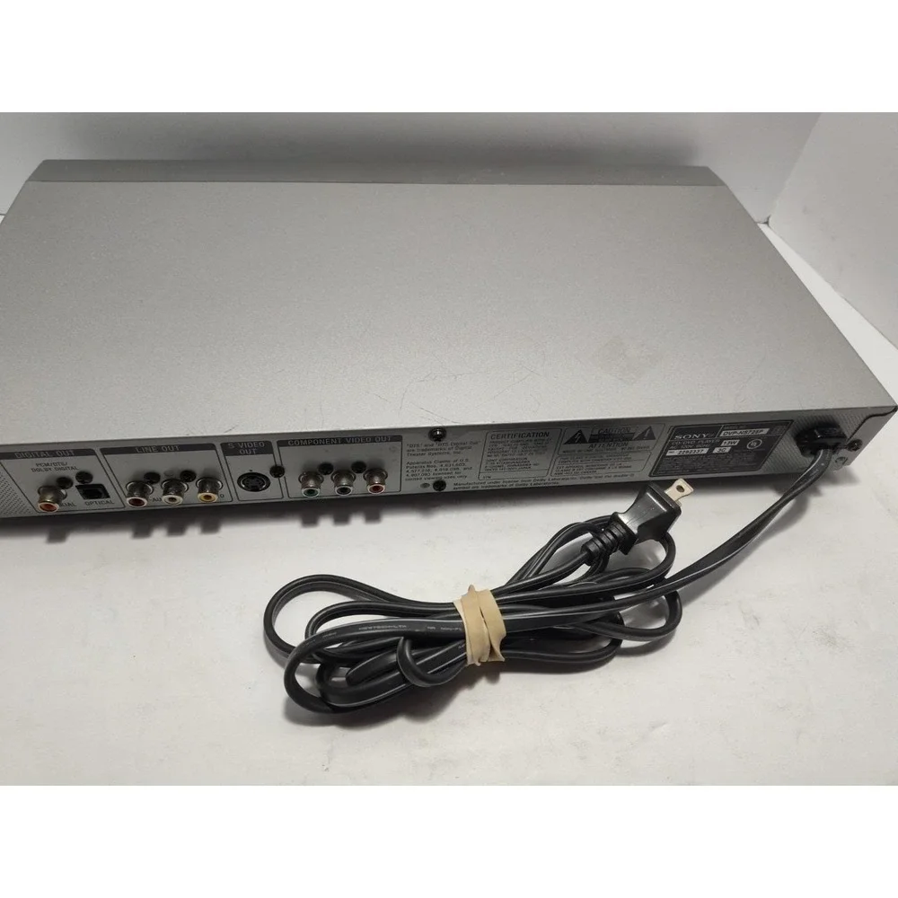 Sony DVP-NS725P DVD Player Silver Progressive Scan CD DVD MP3 480p Region 1